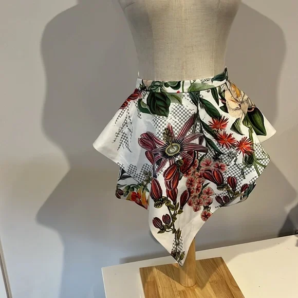 Ava 2 piece shorts suit - Picture 11 of 13